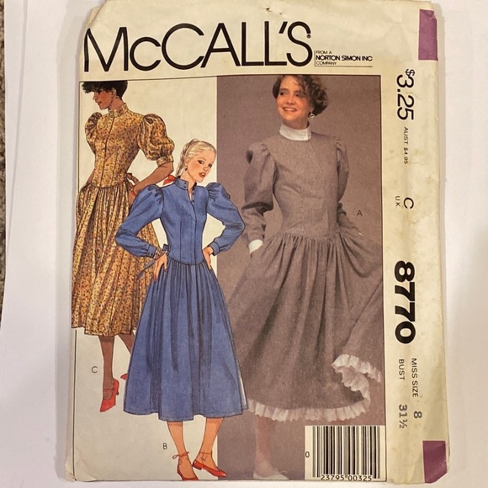 McCall’s 1983 Vintage Sewing Pattern 8770